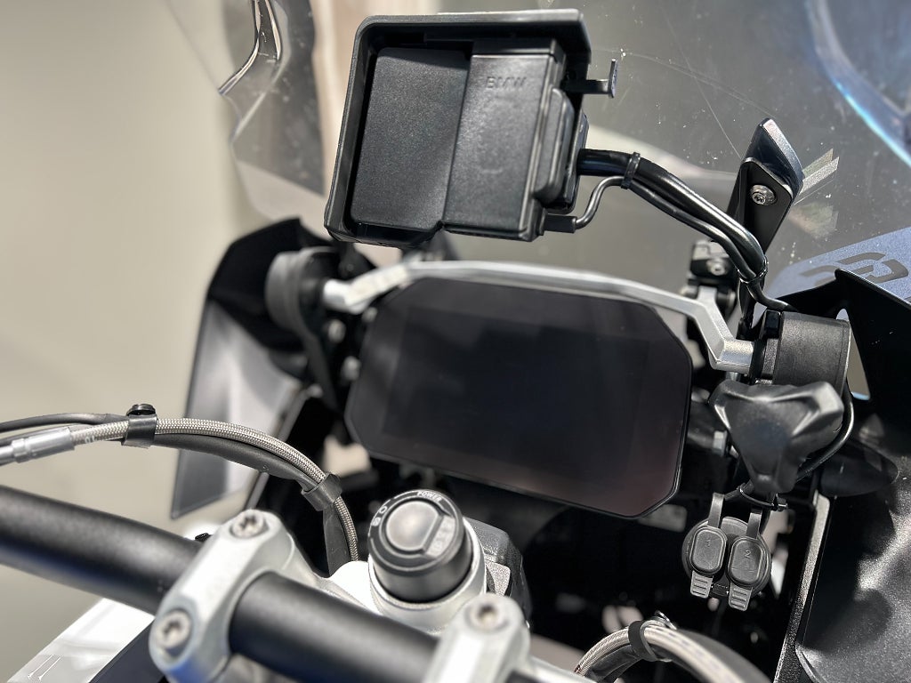 BMW R1250GS / Style HP / 3st väskor / 3,45% ränta / Motobågar