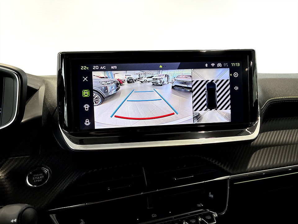 Bild på Peugeot 2008 GT 1.2 PT 130hk Aut B-KAMERA CARPLAY
