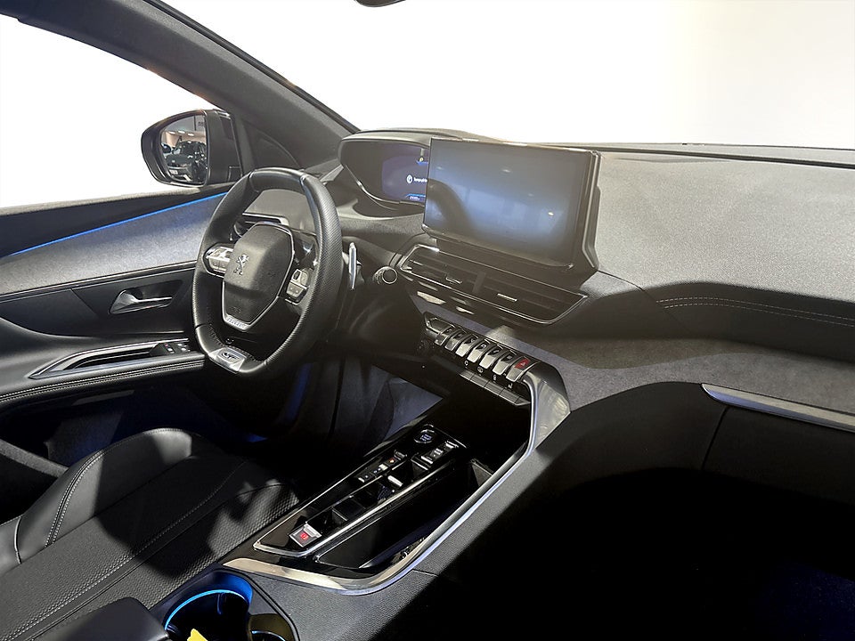 Bild på Peugeot 3008 GT 1.2 PT 130hk Aut B-KAMERA CARPLAY