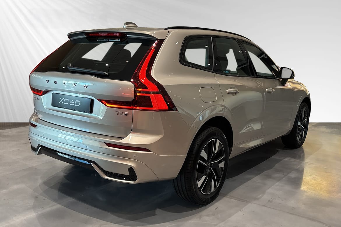 Volvo XC60 Plus Nordic Edition KAMANJ 2027, bild 4/36