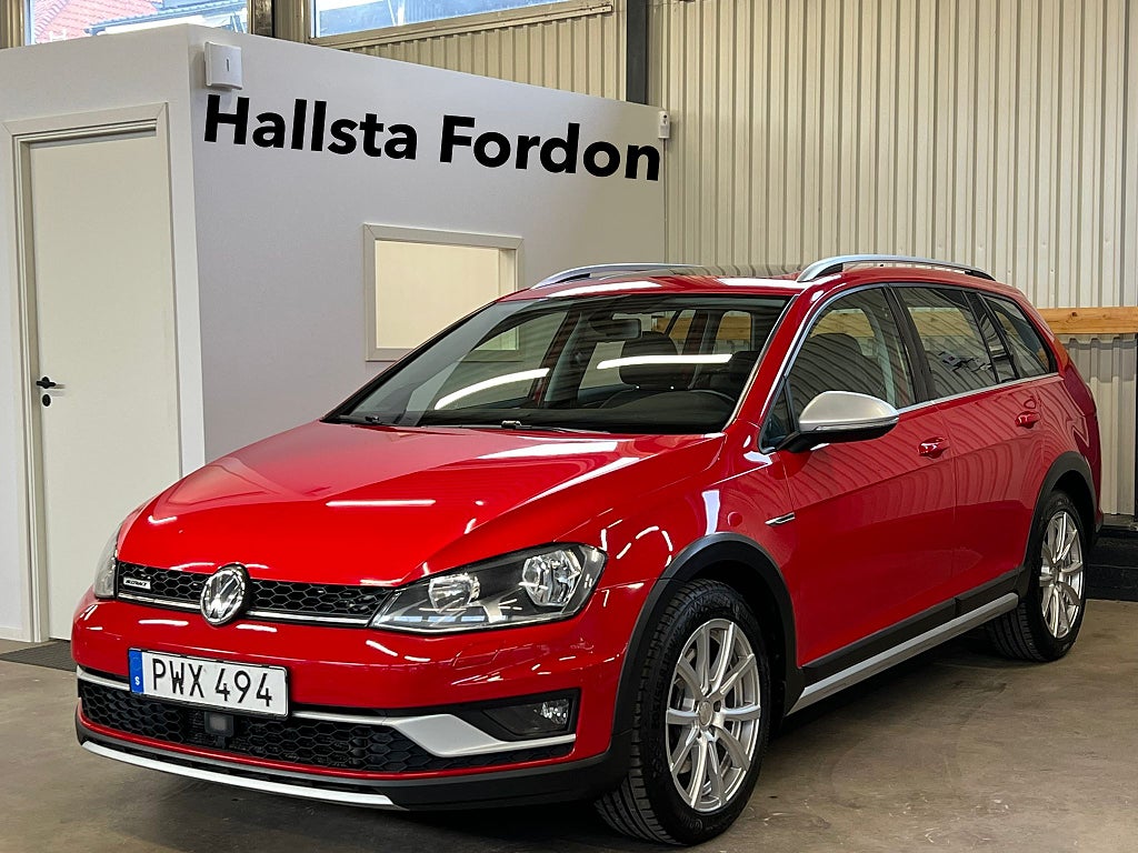 Volkswagen Golf Alltrack 1.8 TSI 4Motion 180hk Värmare Dynaudio Massage Panorama