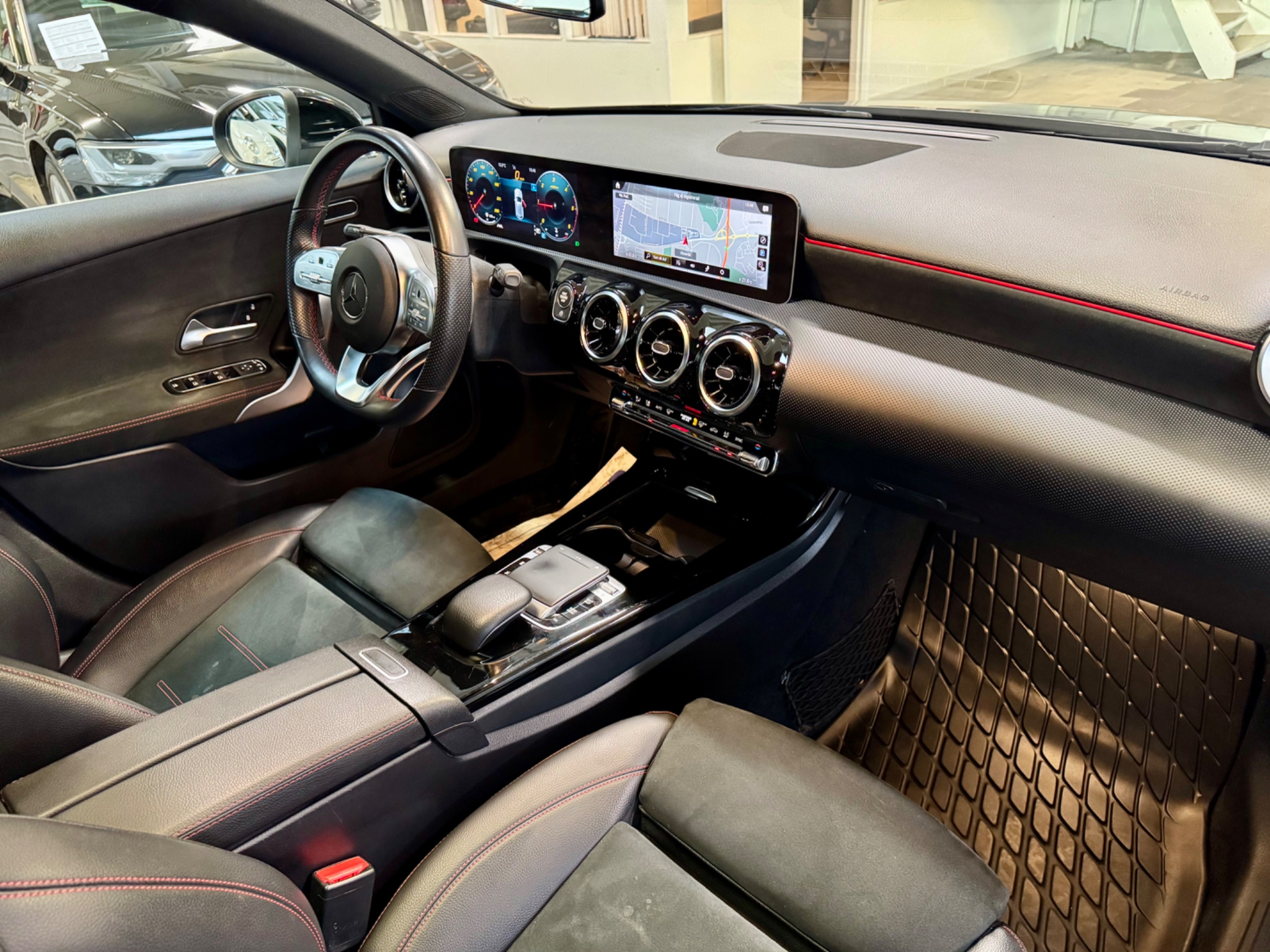 Mercedes-Benz A 2019, bild 6/34