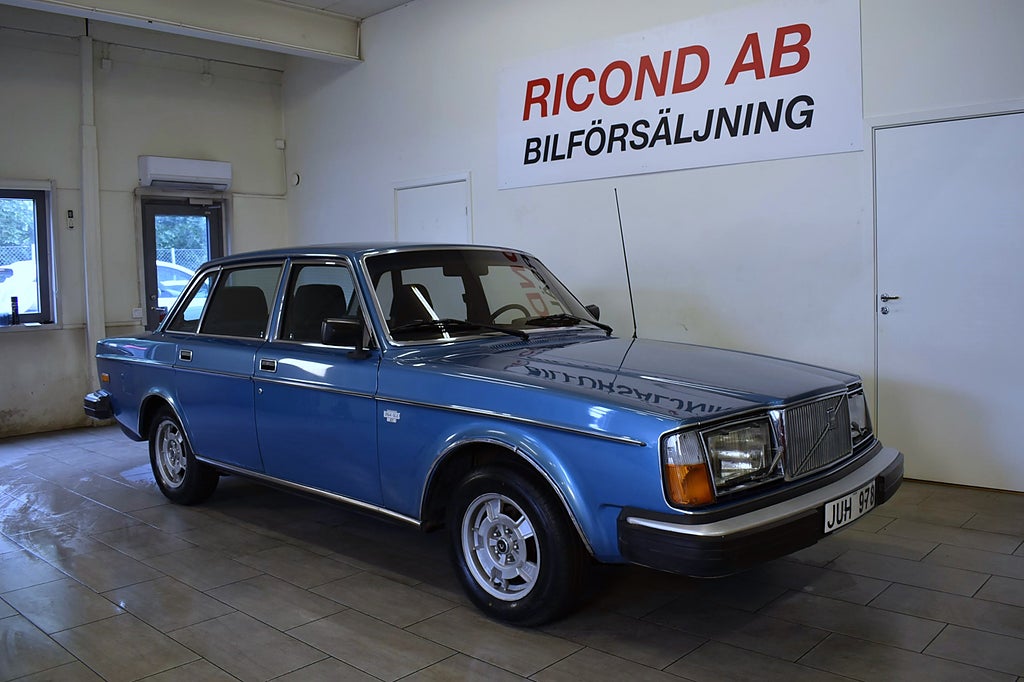Volvo 260 GLE FULLUTRUSTAD MKT FIN BIL ENDAST 10874 MIL