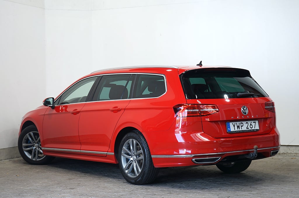 Volkswagen Passat 2.0 TDI GT R-line Dragkrok Carplay Cockpit 190hk