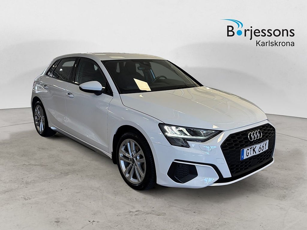 Audi A3 Sportback 35 TFSI S Tronic, 150hk, 2023 7 växlar