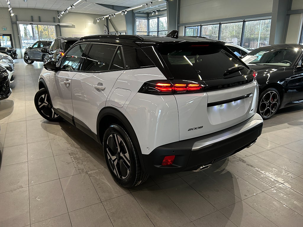 Bild på Peugeot 2008 GT PureTech 130hk Aut - KAMPANJ! PRIVATLEASA FRÅN 12 MÅN