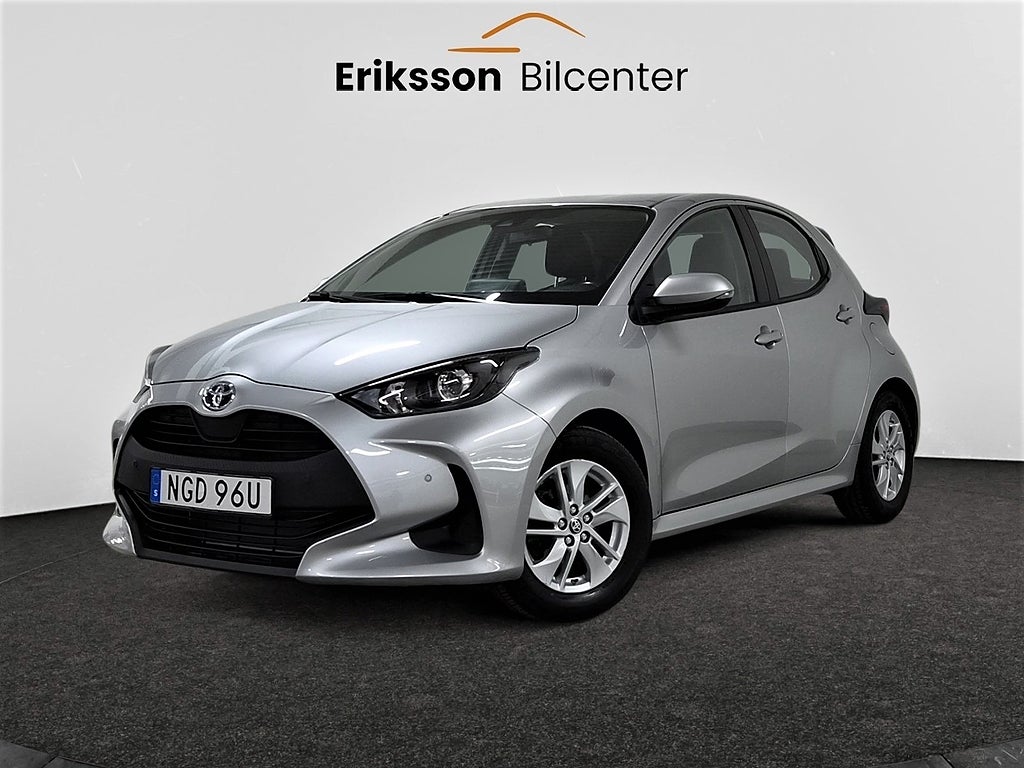 Toyota Yaris Hybrid CVT Active 116hk B-kam/CarPlay/PDC/Eu-6