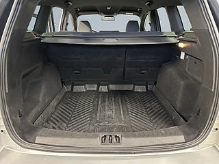 Ford Kuga 2.0 TDCi AWD Powershift ST-Line S&V-Däck/Kamera/Drag – bild 12