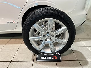 Volvo V60 D3 Momentum Dvärm Rattvärme Elbaklucka Psens SoV