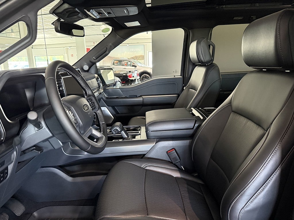 Ford F-150 SuperCrew Lariat BLACK APPERANCE - bild 22