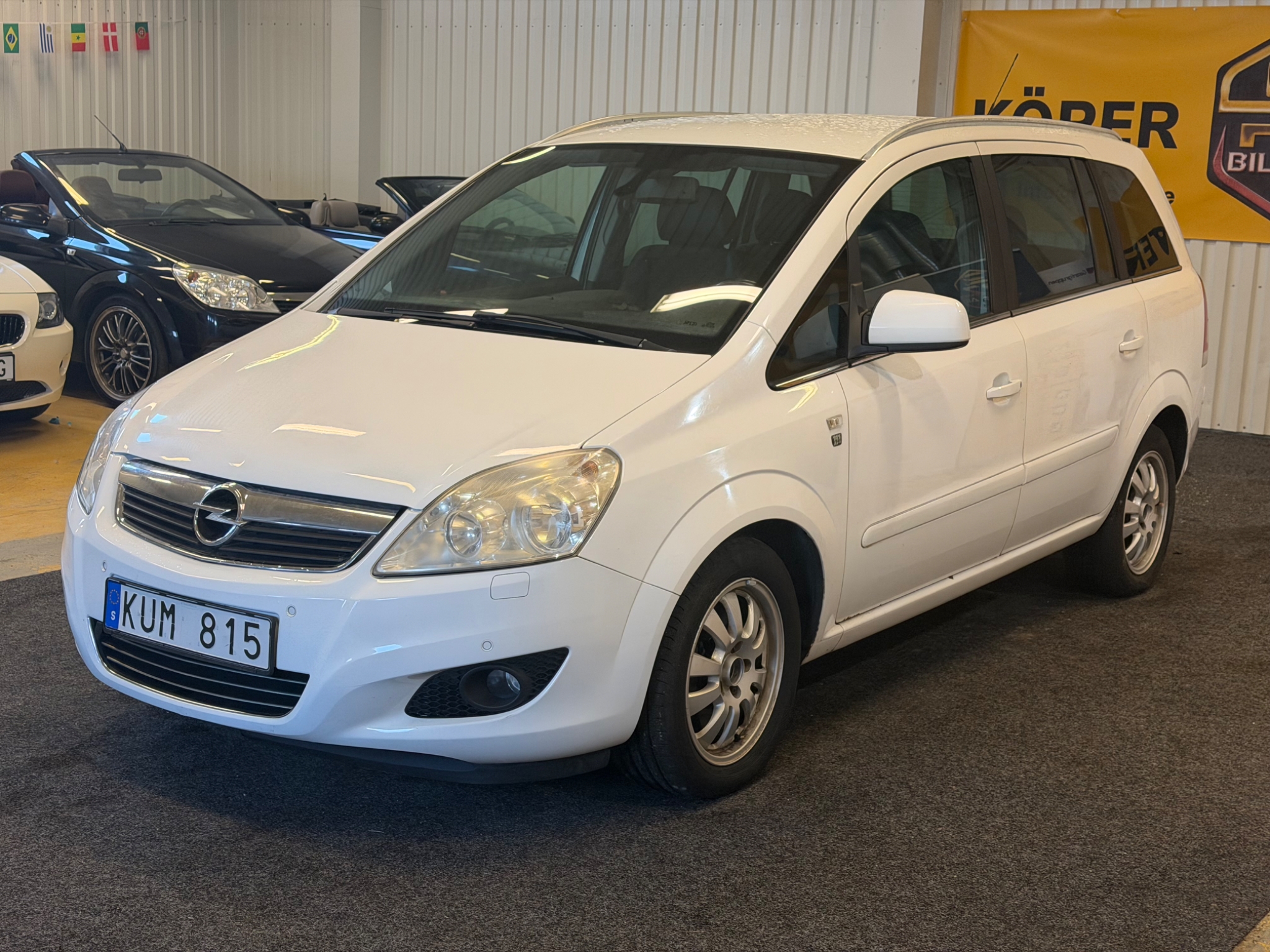 Opel Zafira 1.6 CNG ecoFLEX Turbo Euro 4 2010, bild 3/39