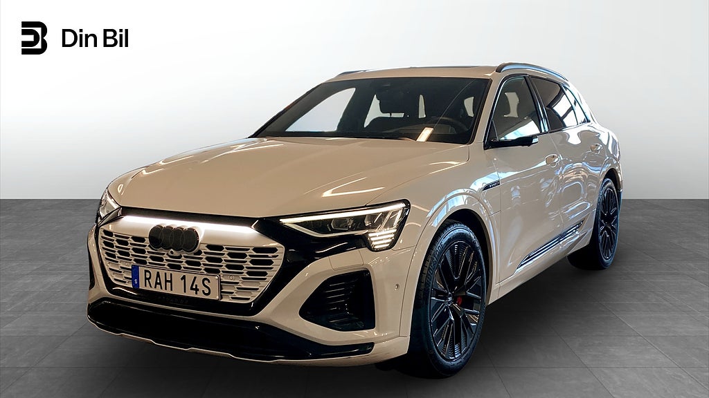 Audi Q8 e-tron 55 E-TRON QUATTRO 408 HK S LINE