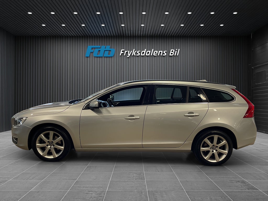 Volvo V60 2018 - miniatyr 3