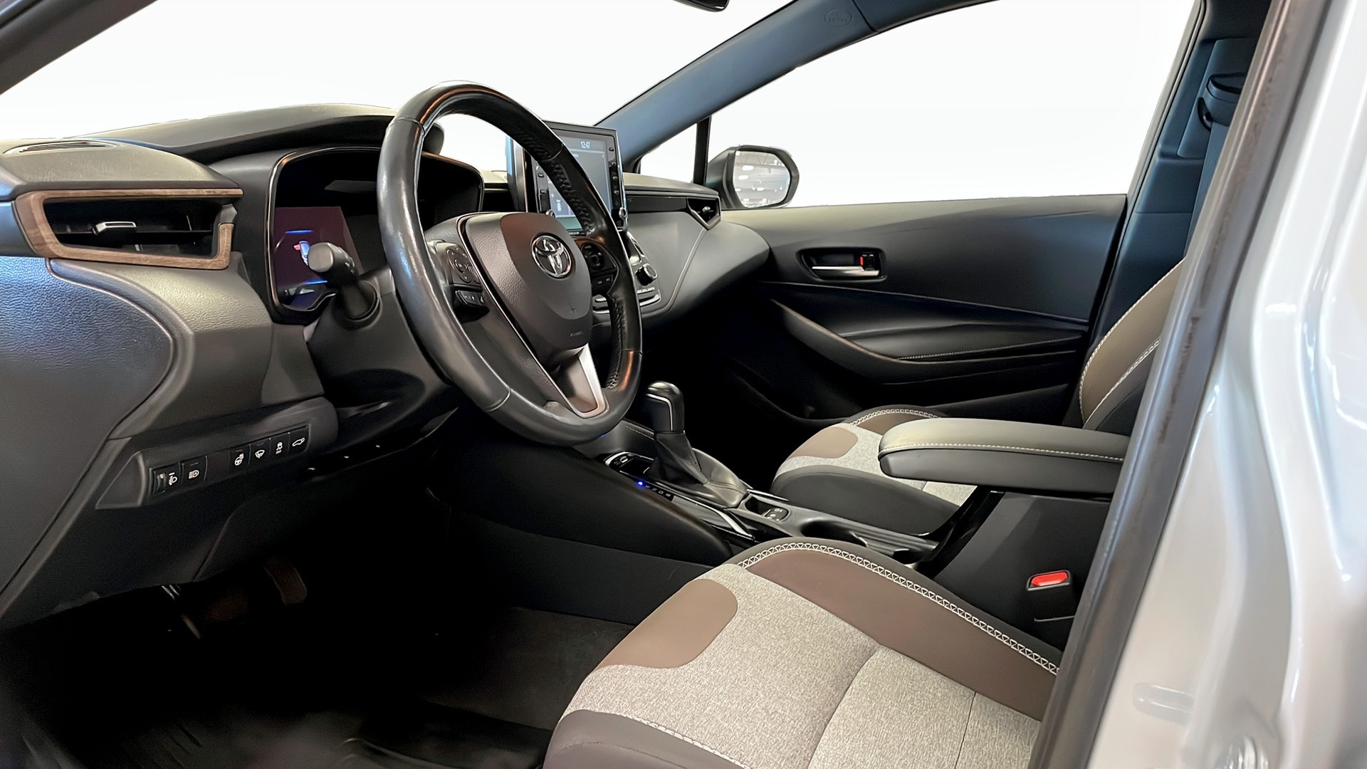 Toyota Corolla 2022, bild 7/43