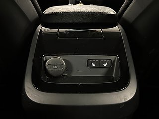 Volvo V90 Recharge T6 AWD Automat Momentum S&V-Däck/Kamera