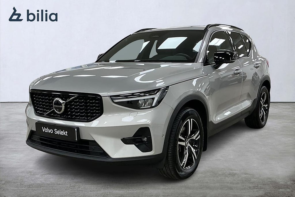 Volvo XC40 B3 FWD Bensin Plus Dark Drag 360 Förarstödspkt