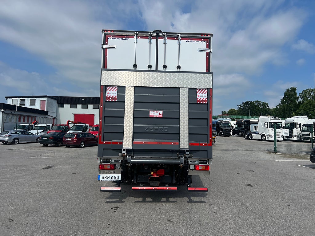 Volvo FM13 410 6x2 Skåpbil, *17 400 Mil*, Euro 6