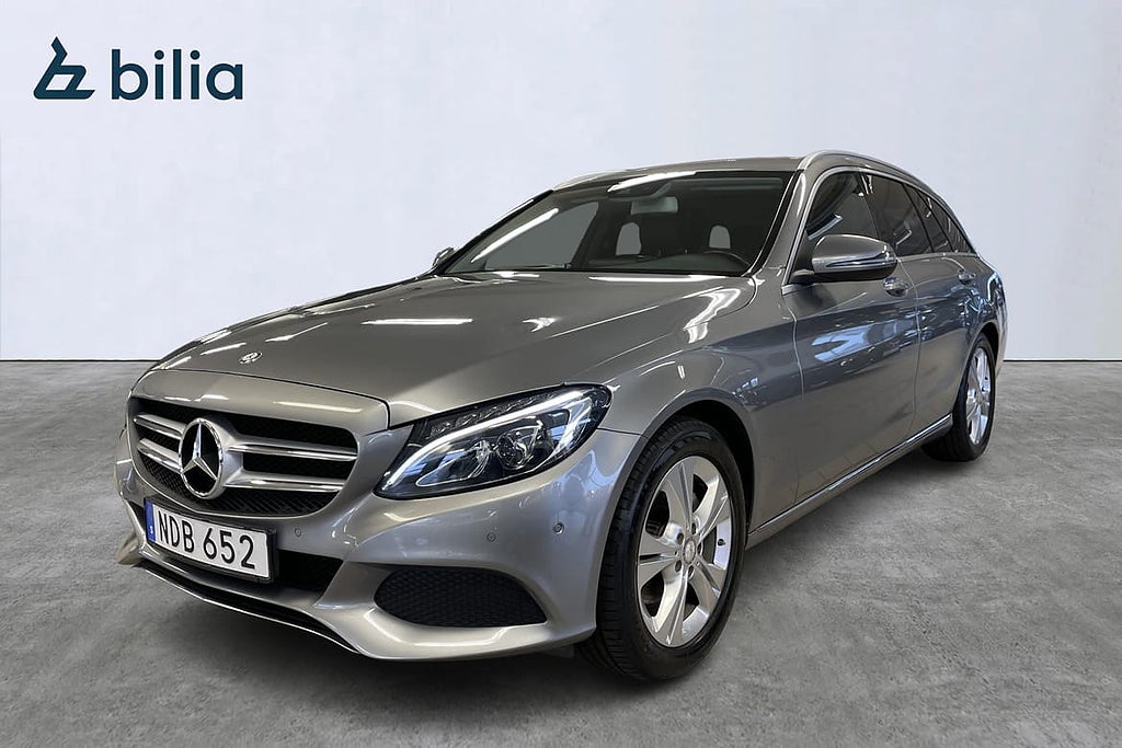 Mercedes-Benz C 220 T d Nya sommardäck/Burmester/Dragkrok/V-H...