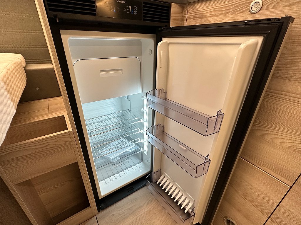 Affinity ONE by Kabe / Aut / 3500kg / Plåtiskampanj - Affinity