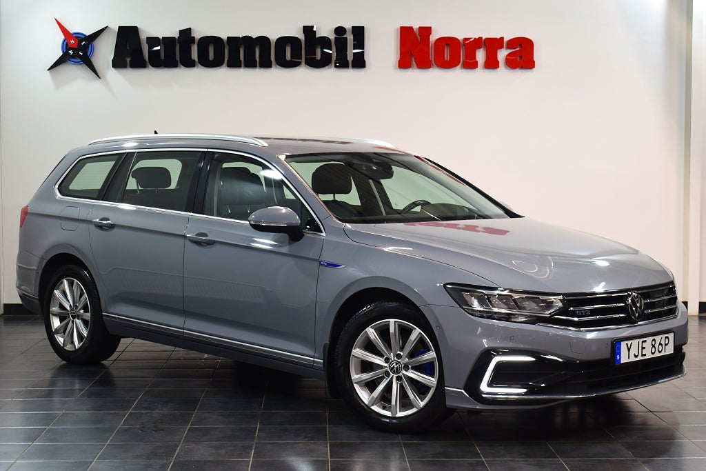 Volkswagen Passat Sportscombi GTE 1.4 TSI ACT OPF/ Drag / Cockpit /Kamera
