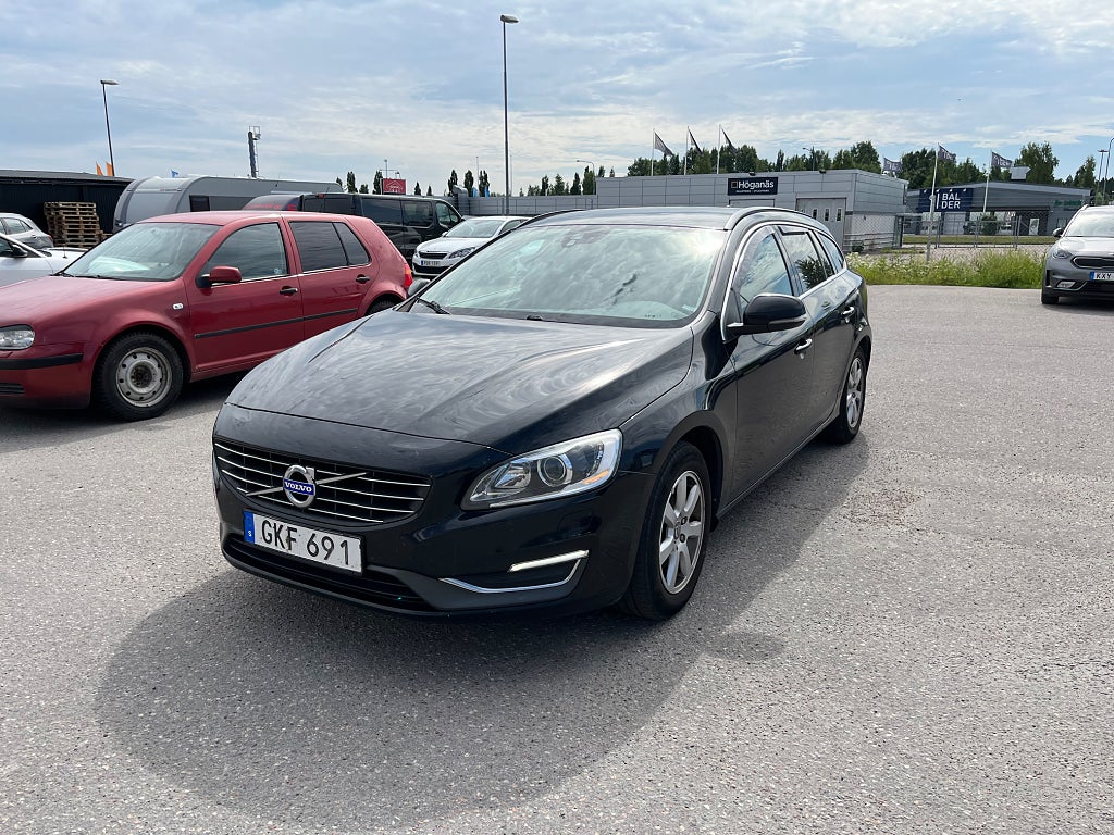 Volvo V60 D4 AUT Momentum BusinessEdition Pro (2.99% Ränta)