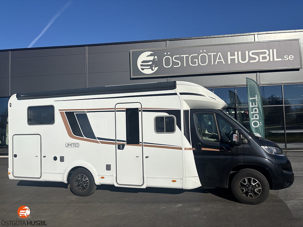 Bürstner 727 // ENKELBÄDDAR // 3500KG