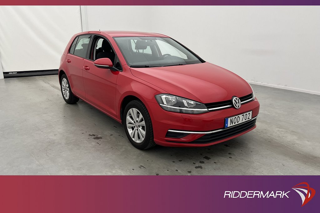 Volkswagen Golf TSI 110hk Sensorer CarPlay Adaptiv farth.