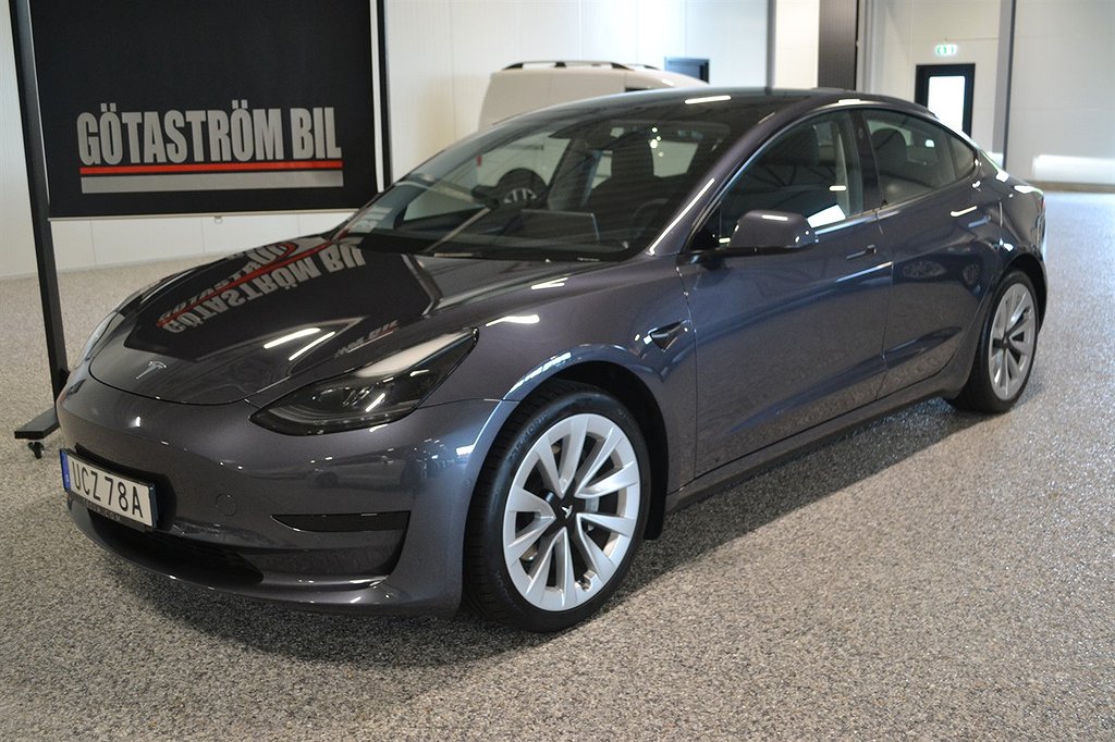 Tesla Model 3 Standard Range Plus 325hk/4900MIl