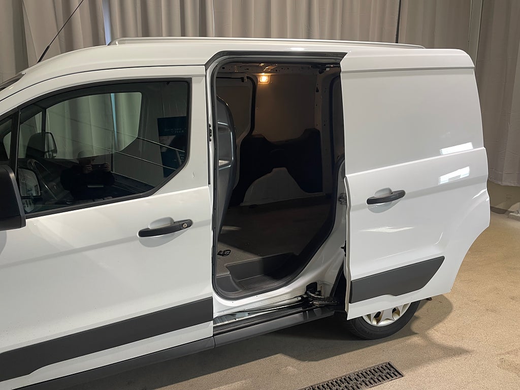 Ford transit Connect 220 1.5 TDCi Powershift Drag Bkam Värmare Moms