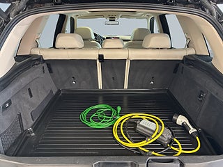 BMW X5 xDrive40e Drag Mvärm Panorama Kamera Rattvärme S&V-däck