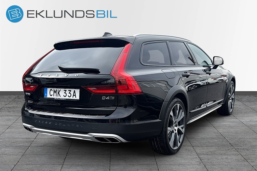Volvo V90 Cross Country 2020