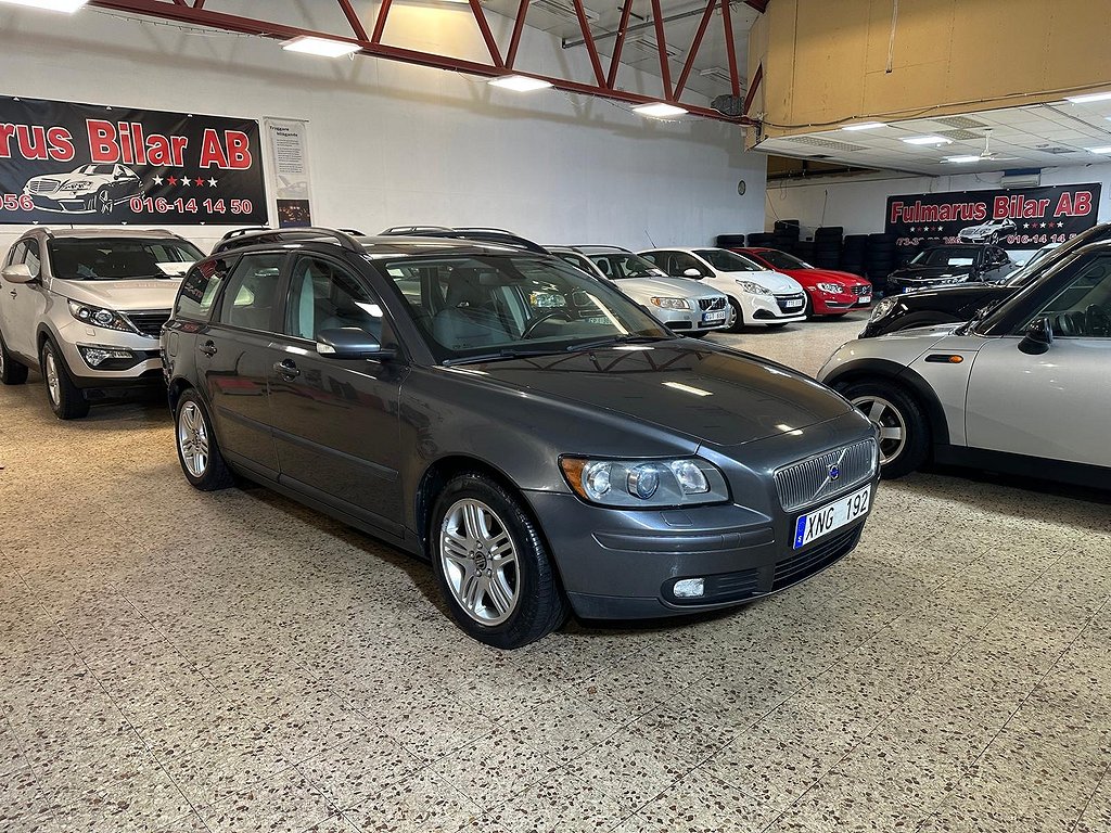 Volvo V50 2.4 Automat Ny Servad & Besiktigad 