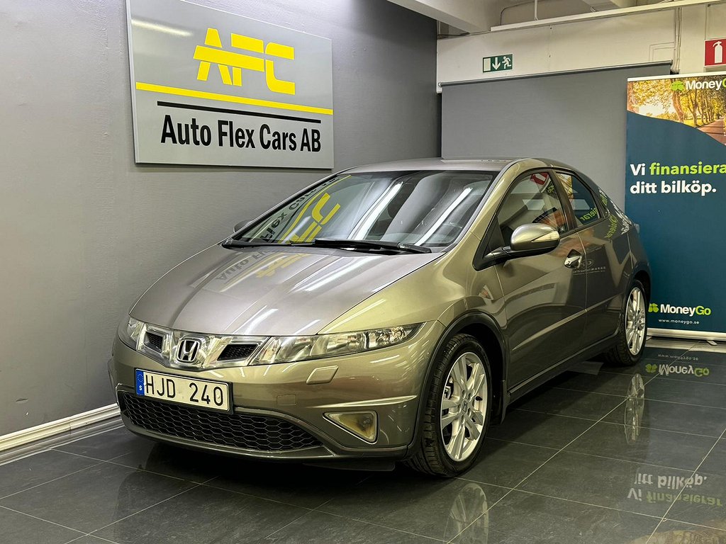 Honda Civic 5-dörrar 1.8 iVTEC Sport NYBESIKTAD/S+V/KAMKEDJA