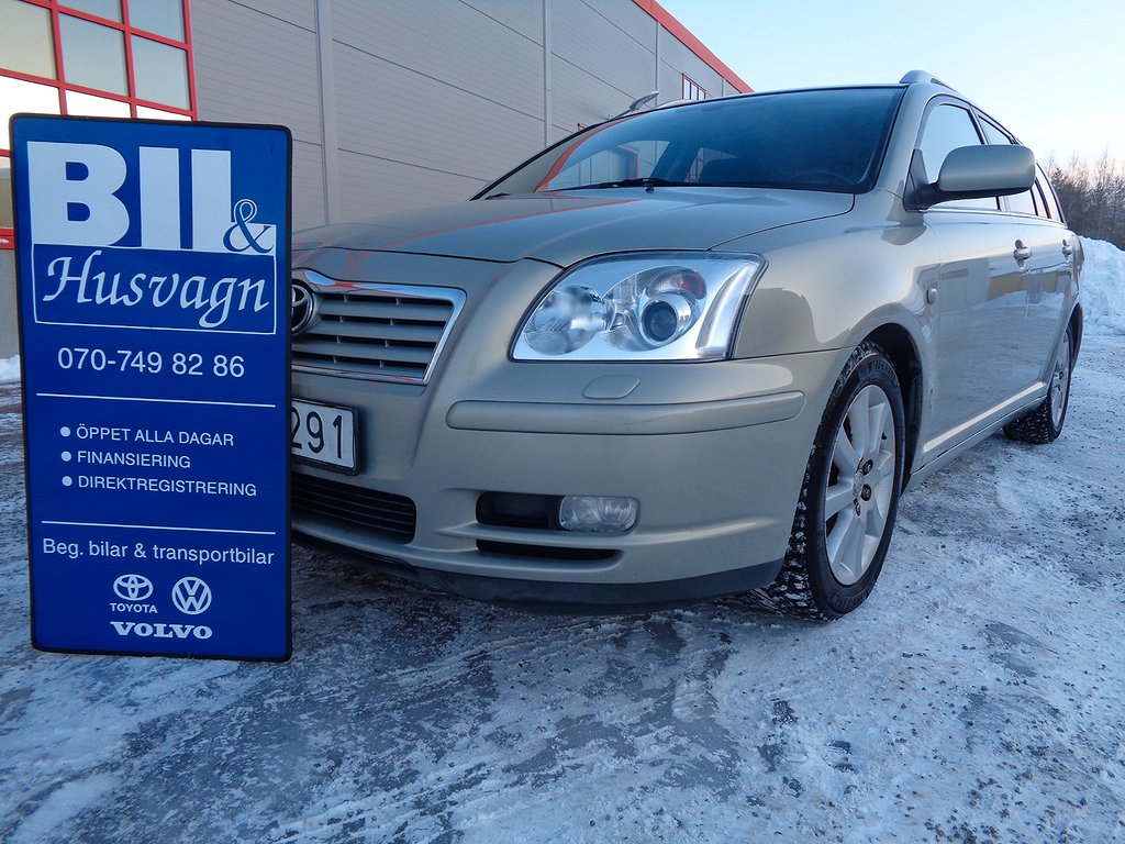 Toyota Avensis Kombi 2.0 VVT-i NYSERV/DRAG/FARTH/MV/ACC