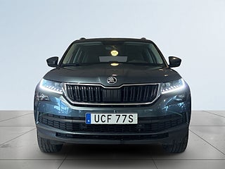 Skoda Kodiaq 2.0 4x4 Businessline Drag Dvärm Kamera CarPlay S&V-däck