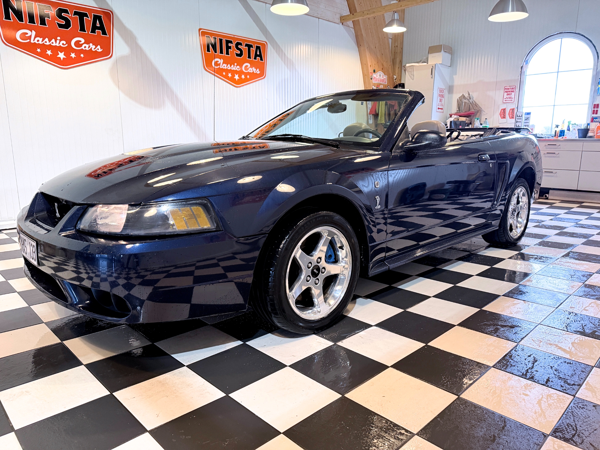 Ford Mustang SVT Cobra Convertible 2001, bild 3/10