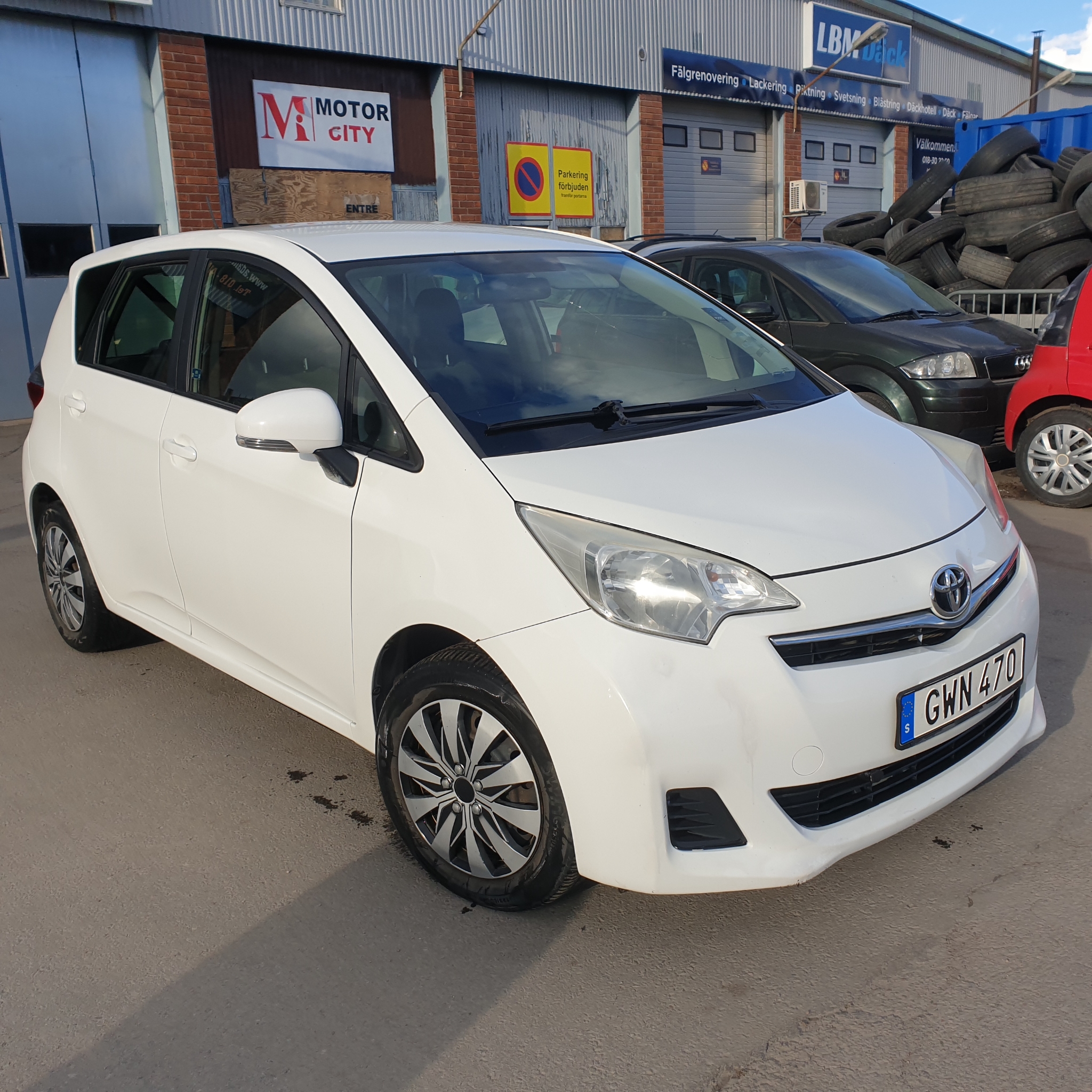 Toyota Verso-S 2013, kuva 2/42