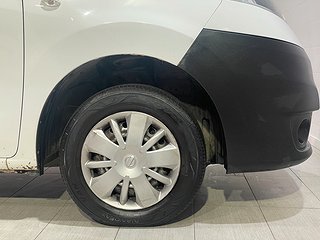 Transportbil - Skåp Nissan NV200 6 av 19