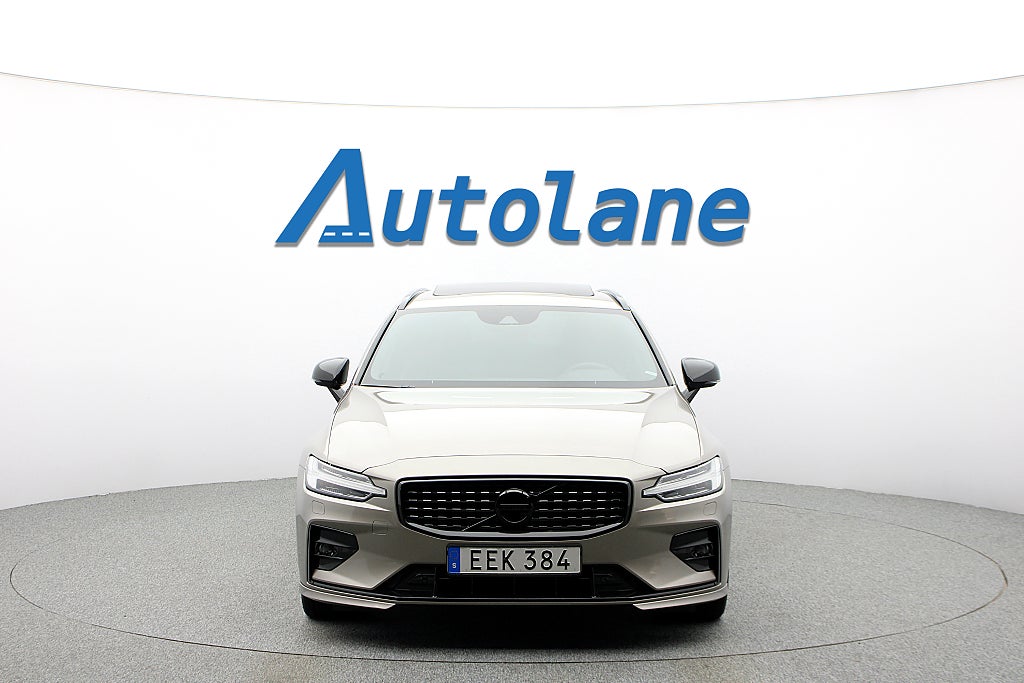 Volvo V60 D4 R-Design H/K, Panorama, Dragkrok, Värmare 190hk
