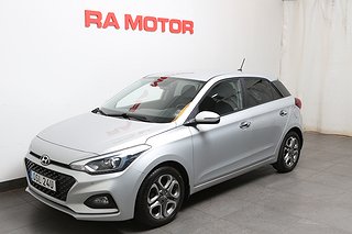 Halvkombi Hyundai i20 1 av 22