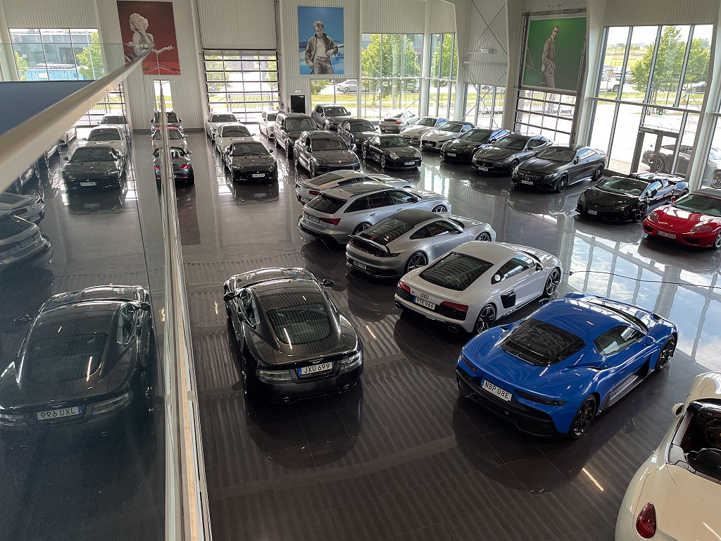 Aston Martin DB9 2014 - miniatyr 7