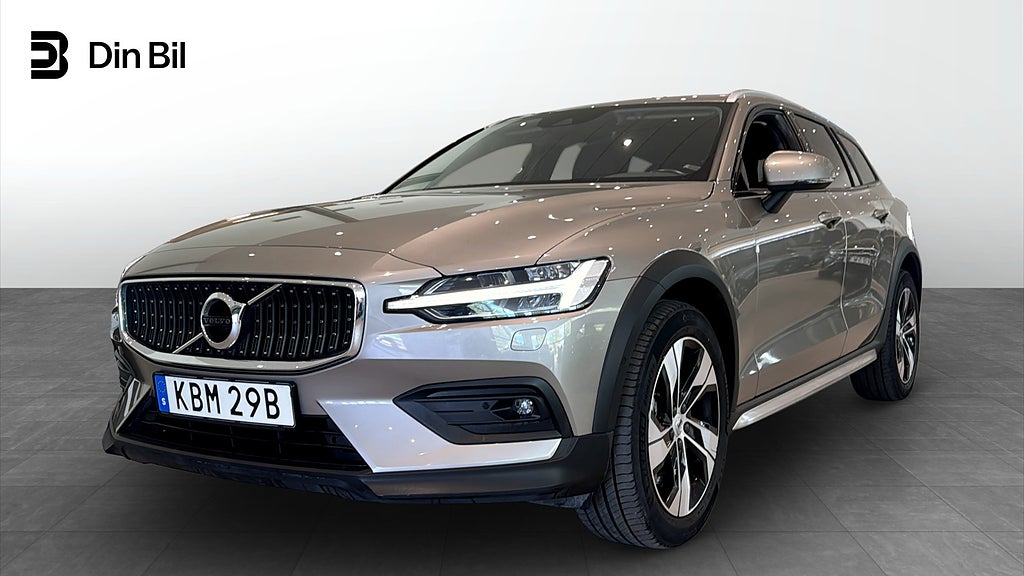 Volvo V60 Cross Country B4 AWD Skinn/Elstolar/Värmare