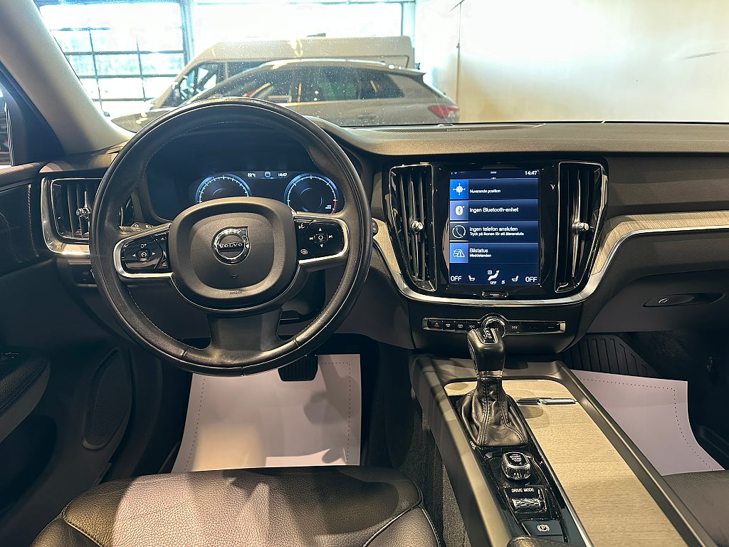 Volvo V60 Cross Country 2021 - miniatyr 6