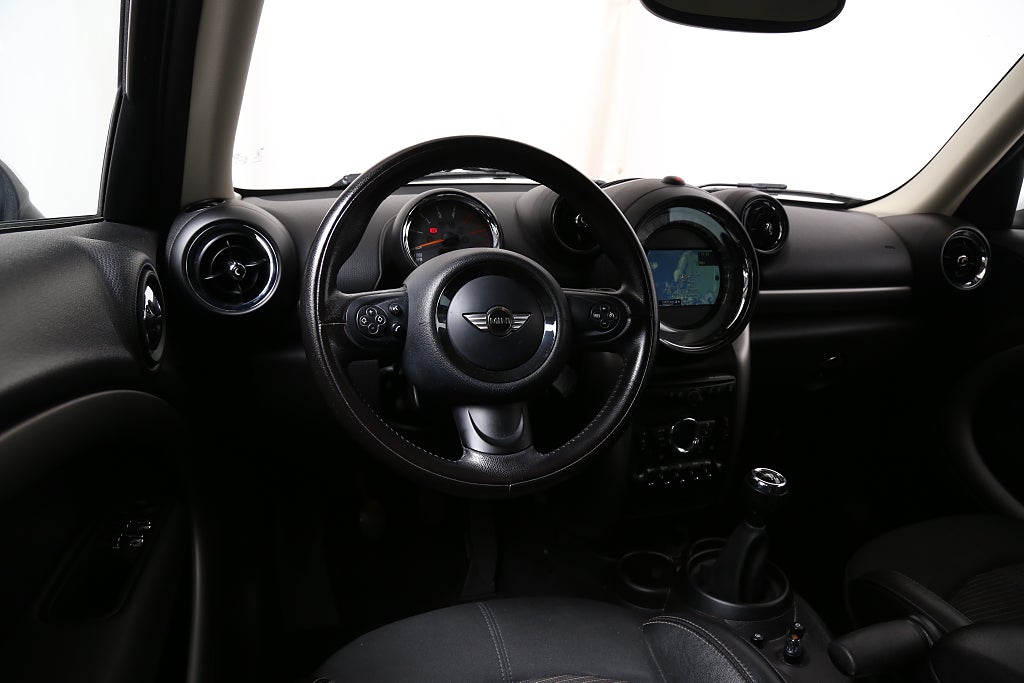 MINI Countryman Cooper D ALL4 Navi Sportstolar Chili pkt 2016