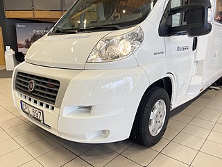 Husbil-halvintegrerad Ci RIVIERA 55 P 2 av 27