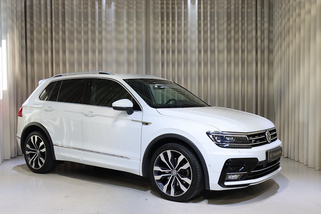 Volkswagen Tiguan 2.0 TSI 4M 180HK R Line Cockpit Dynaudio Drag V-Hjul