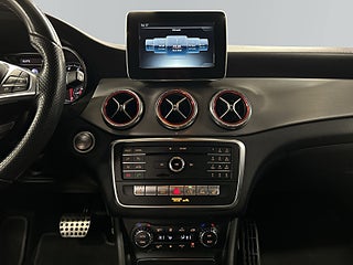 Mercedes-Benz CLA 200 7G-DCT AMG Sport S&V-däck/M-värm/Kamera/Låg skatt