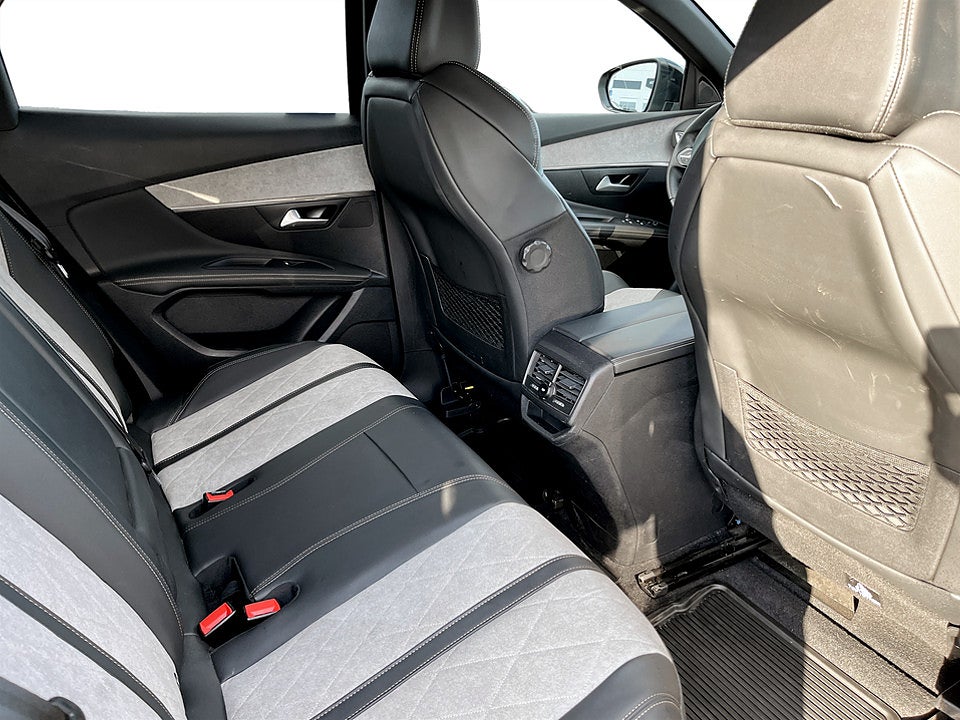 Bild på Peugeot 3008 GT PHEV HYBRID4 300hk Aut B-KAMERA CARPLAY