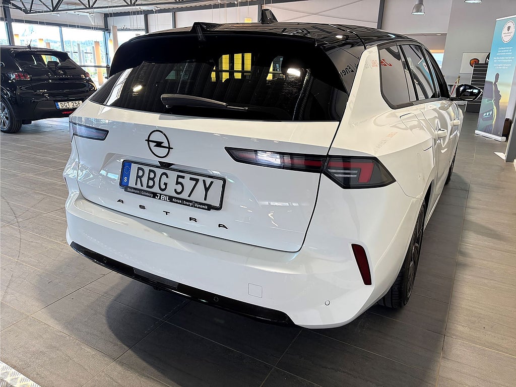 Bild på Opel Astra ST GS 1.2 PT 130hk Aut - BACKKAMERA, V-Hjul ingår