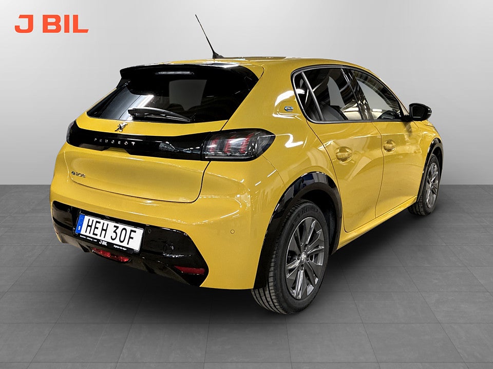 Bild på Peugeot E-208 Allure Pack 50kWh 136hk Aut B-KAMERA CARPLAY